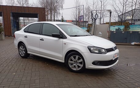 Volkswagen Polo VI (EU Market), 2013 год, 770 000 рублей, 4 фотография