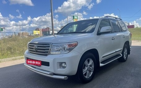 Toyota Land Cruiser 200, 2014 год, 3 750 000 рублей, 37 фотография