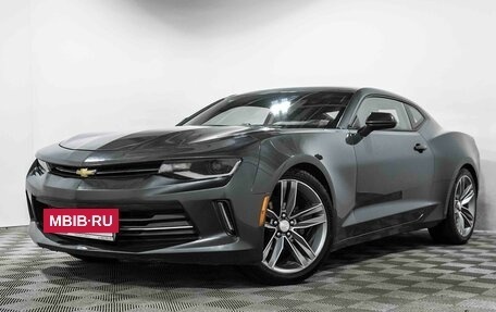 Chevrolet Camaro VI, 2017 год, 3 000 000 рублей, 2 фотография