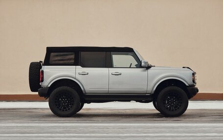 Ford Bronco, 2022 год, 8 000 000 рублей, 12 фотография