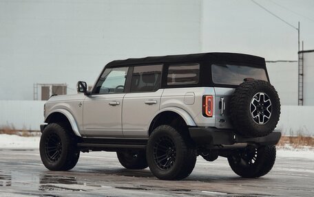 Ford Bronco, 2022 год, 8 000 000 рублей, 15 фотография