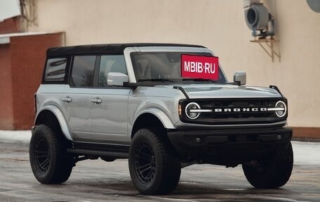 Ford Bronco, 2022 год, 8 000 000 рублей, 13 фотография