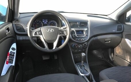 Hyundai Solaris II рестайлинг, 2015 год, 1 049 000 рублей, 11 фотография