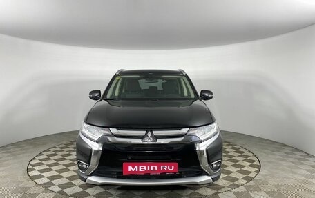 Mitsubishi Outlander III рестайлинг 3, 2018 год, 2 200 000 рублей, 2 фотография