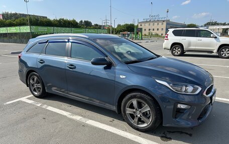 KIA cee'd III, 2019 год, 1 750 000 рублей, 3 фотография