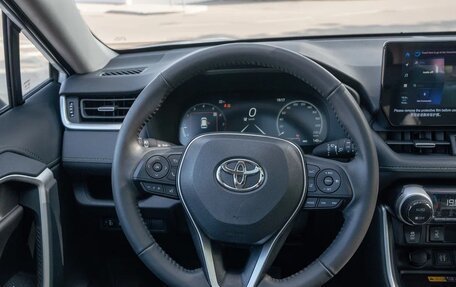 Toyota RAV4, 2023 год, 4 100 000 рублей, 18 фотография