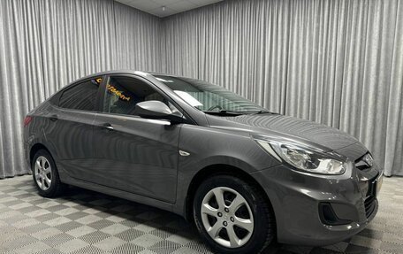 Hyundai Solaris II рестайлинг, 2013 год, 820 000 рублей, 2 фотография