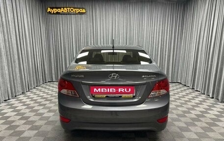 Hyundai Solaris II рестайлинг, 2013 год, 820 000 рублей, 14 фотография