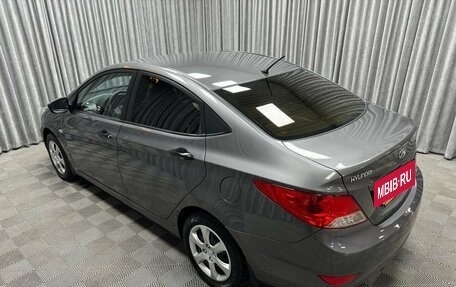 Hyundai Solaris II рестайлинг, 2013 год, 820 000 рублей, 11 фотография