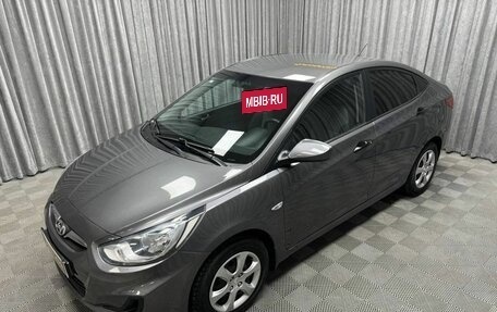 Hyundai Solaris II рестайлинг, 2013 год, 820 000 рублей, 9 фотография