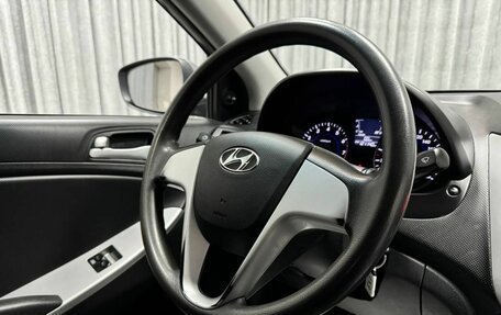 Hyundai Solaris II рестайлинг, 2013 год, 820 000 рублей, 29 фотография