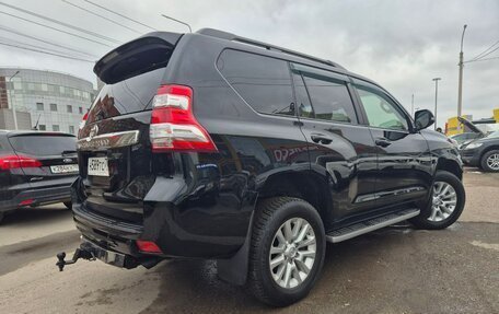 Toyota Land Cruiser Prado 150 рестайлинг 2, 2016 год, 3 599 000 рублей, 31 фотография