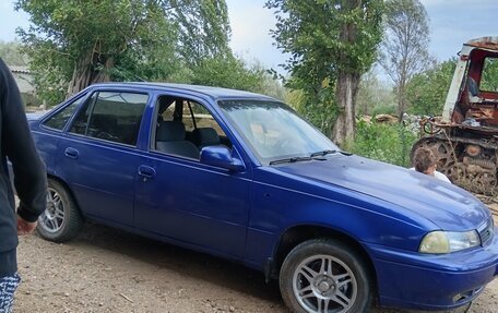 Daewoo Nexia I рестайлинг, 1997 год, 170 000 рублей, 3 фотография