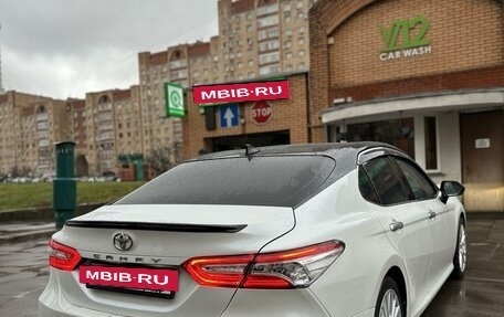 Toyota Camry, 2019 год, 2 589 000 рублей, 4 фотография