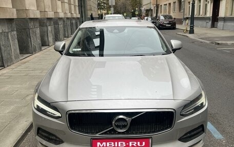 Volvo S90 II рестайлинг, 2017 год, 4 100 000 рублей, 1 фотография