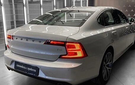 Volvo S90 II рестайлинг, 2017 год, 4 100 000 рублей, 4 фотография