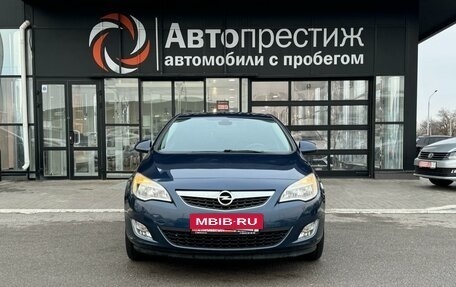 Opel Astra J, 2010 год, 845 000 рублей, 2 фотография