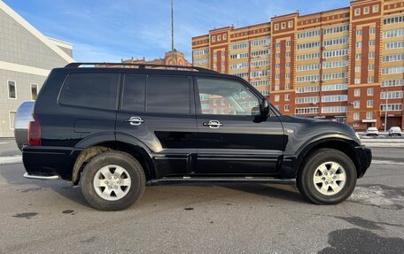 Mitsubishi Pajero III рестайлинг, 2004 год, 2 100 000 рублей, 4 фотография