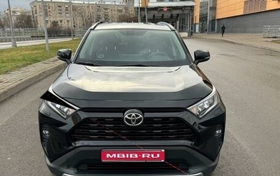 Toyota RAV4, 2019 год, 3 590 000 рублей, 1 фотография