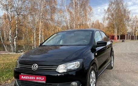 Volkswagen Polo VI (EU Market), 2011 год, 880 000 рублей, 3 фотография