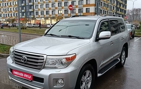 Toyota Land Cruiser 200, 2013 год, 4 199 000 рублей, 2 фотография