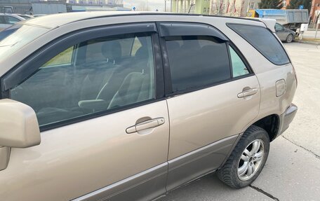 Toyota Harrier, 1998 год, 820 000 рублей, 2 фотография