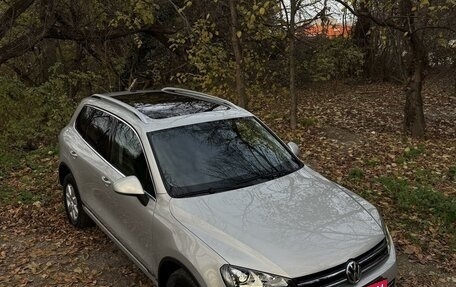 Volkswagen Touareg III, 2012 год, 3 650 000 рублей, 2 фотография