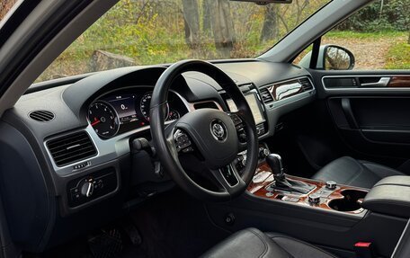 Volkswagen Touareg III, 2012 год, 3 650 000 рублей, 14 фотография