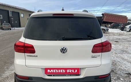 Volkswagen Tiguan I, 2012 год, 2 070 000 рублей, 2 фотография