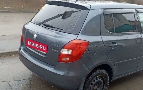 Skoda Fabia II, 2009 год, 800 000 рублей, 4 фотография