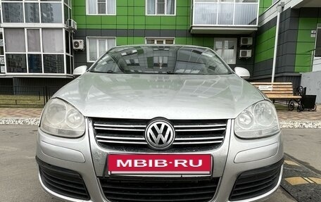 Volkswagen Jetta VI, 2005 год, 560 000 рублей, 2 фотография