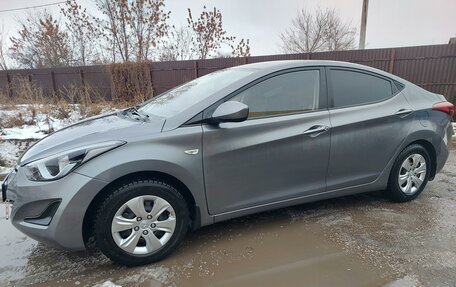 Hyundai Elantra V, 2015 год, 1 350 000 рублей, 2 фотография