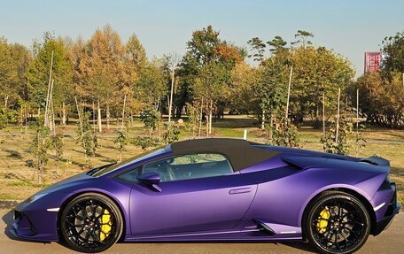 Lamborghini Huracán, 2024 год, 47 806 808 рублей, 2 фотография