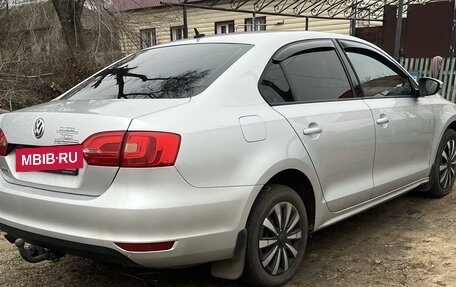 Volkswagen Jetta VI, 2013 год, 915 000 рублей, 6 фотография