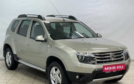 Renault Duster I рестайлинг, 2014 год, 1 670 000 рублей, 2 фотография