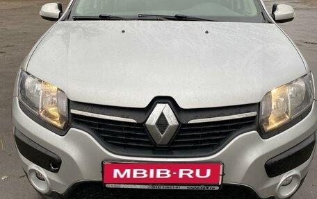 Renault Sandero II рестайлинг, 2016 год, 850 000 рублей, 1 фотография