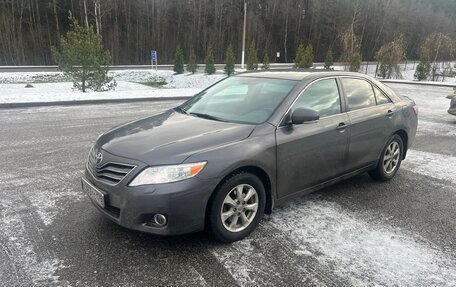 Toyota Camry, 2010 год, 1 400 000 рублей, 2 фотография