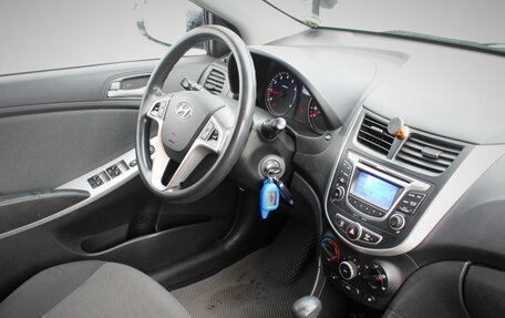 Hyundai Solaris II рестайлинг, 2014 год, 1 150 000 рублей, 12 фотография