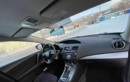 Mazda 3, 2011 год, 910 000 рублей, 3 фотография