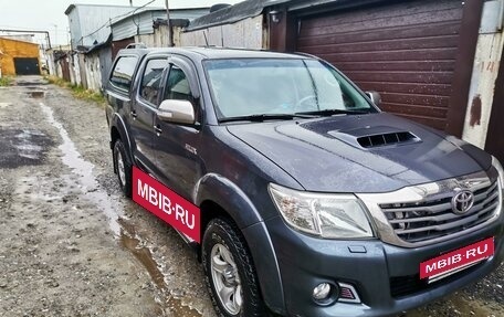 Toyota Hilux VII, 2013 год, 2 200 000 рублей, 10 фотография