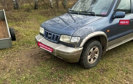 KIA Sportage IV рестайлинг, 2003 год, 170 000 рублей, 3 фотография