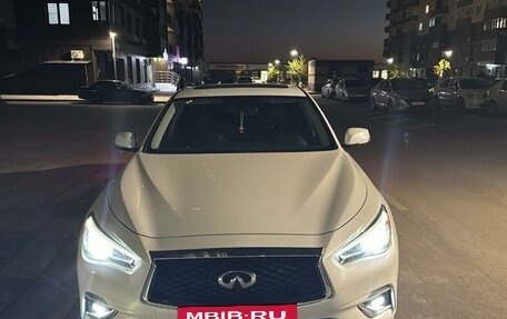 Infiniti Q50 I рестайлинг, 2018 год, 3 200 000 рублей, 4 фотография