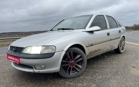 Opel Vectra B рестайлинг, 1998 год, 380 000 рублей, 12 фотография