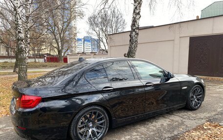 BMW 5 серия, 2010 год, 1 640 000 рублей, 2 фотография