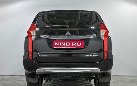 Mitsubishi Pajero Sport III рестайлинг, 2020 год, 4 070 000 рублей, 5 фотография