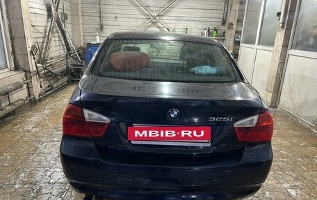 BMW 3 серия, 2005 год, 955 000 рублей, 4 фотография