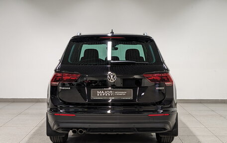 Volkswagen Tiguan II, 2019 год, 3 225 000 рублей, 6 фотография