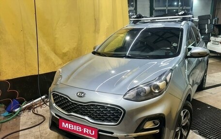 KIA Sportage IV рестайлинг, 2019 год, 2 500 000 рублей, 22 фотография