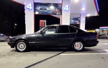 BMW 5 серия, 1990 год, 490 000 рублей, 6 фотография