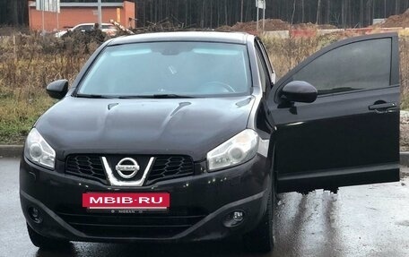 Nissan Qashqai, 2011 год, 890 000 рублей, 3 фотография